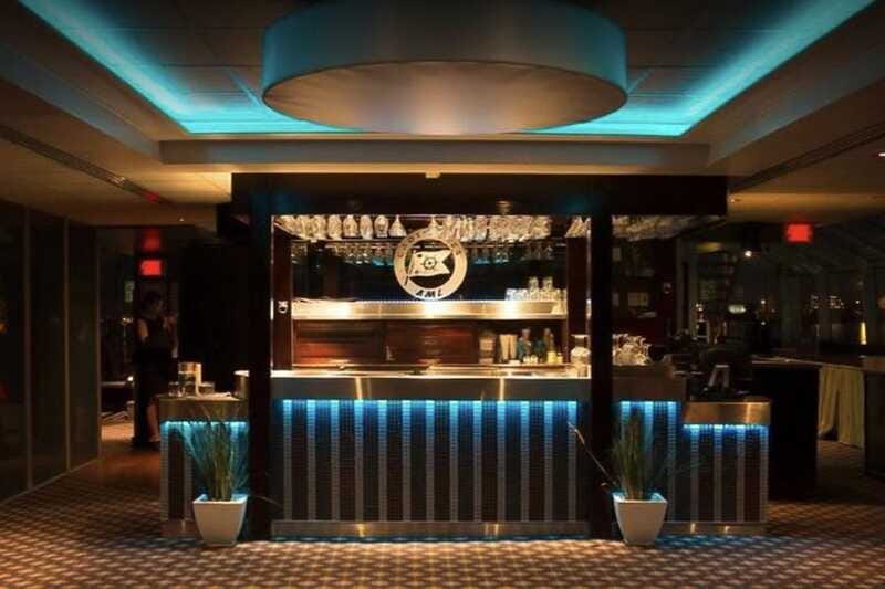 Québec City: Evening Cruise with Live DJ - The Experience Provider and Certification