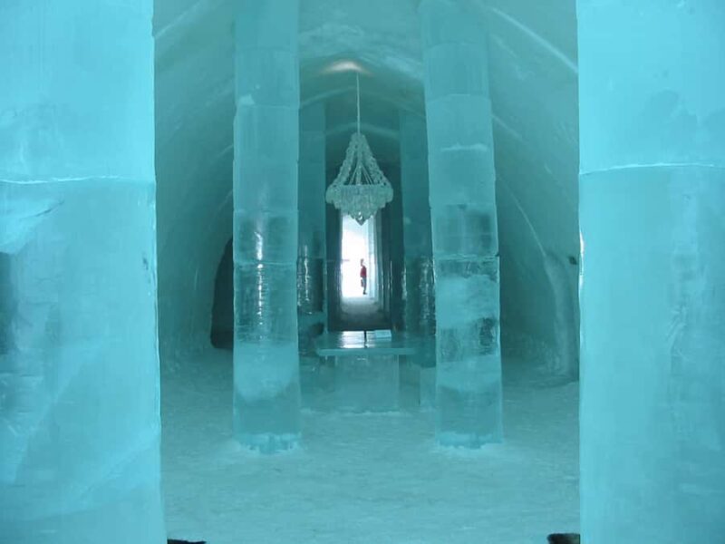 Quebec City Guided Tour with Ice Hotel Visit - Exploring Old Quebec with a Guided City Tour