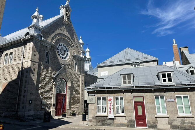 Quebec City Highlights walking tour (2h) - Visiting the Seminaire du Quebec