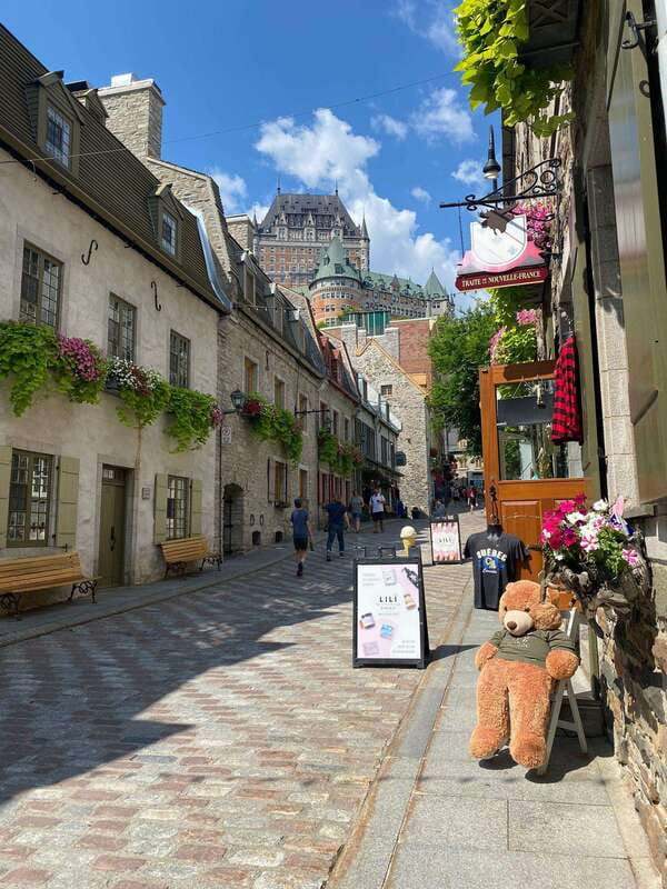Quebec City: Historic District Walking Tour (3h) - Booking Options and Cancellation Policy