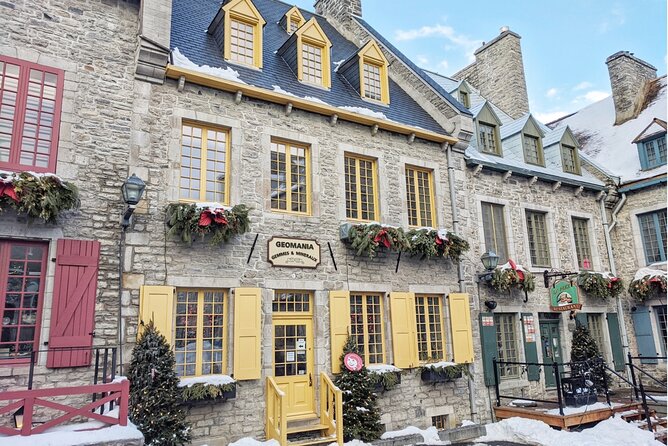 Quebec City Scavenger Hunt and City Highlights Walking Tour - Discovering Key Landmarks: From the Champlain Monument to Place Royale
