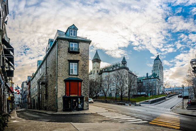 Quebec City Self-Guided Driving Audio Tour - From the Waterfront to 19th Century Fortifications