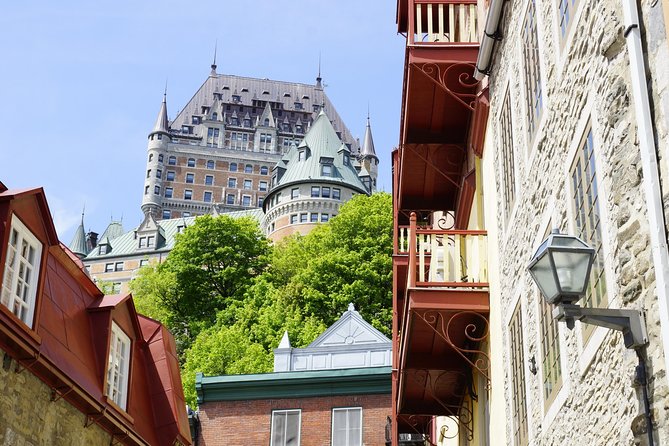 Quebec City Shore Excursion: Grand Walking Tour of Quebec City - The Guide: Knowledgeable and Entertaining