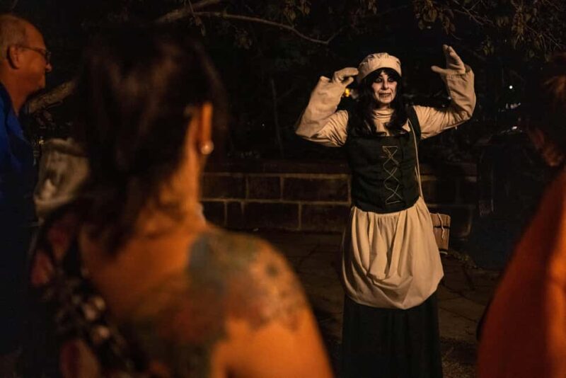 Quebec : Death in New-France Animated Walking tour - Discover the Ghoulish Side of Old Quebec with the Death in New-France Tour