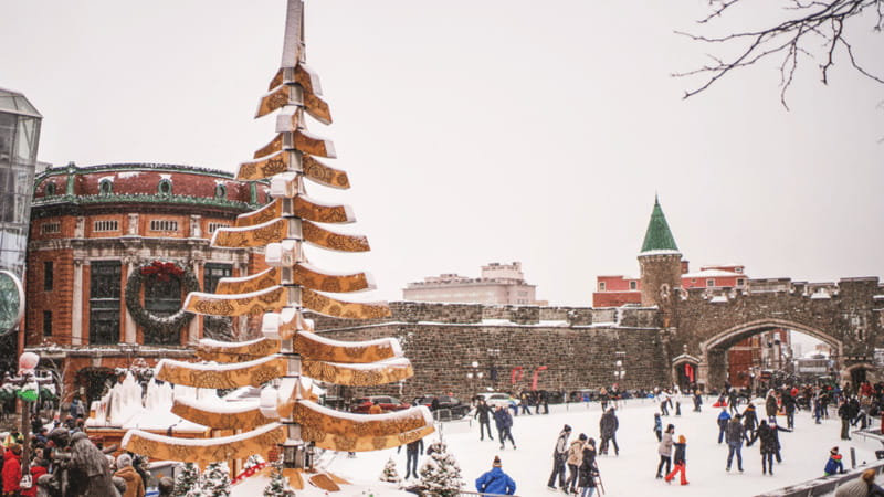 Quebec: German Christmas Market Tasting Tour - Starting at the Quebec City Tourist Information Center