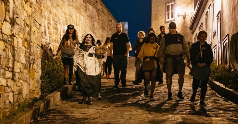 Quebec Interactive Street Theatre: "Crimes in New France" - The Value of the "Crimes in New France" Tour