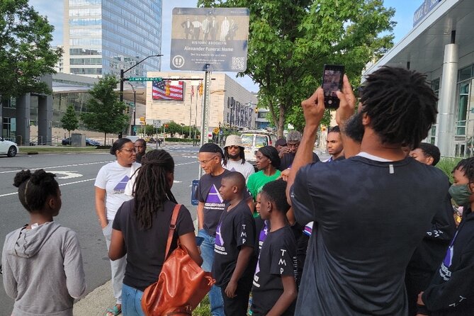Queens City Black Legacy Walking Tour - Insights into African American Contributions to Charlotte’s Wealth