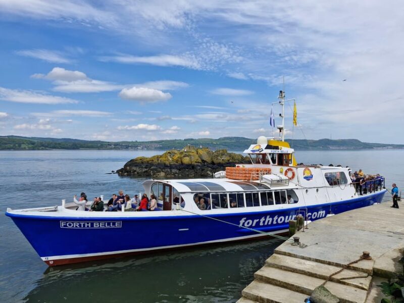 Queensferry: Sightseeing Cruise to Inchcolm Island - Crossing the Forth: Iconic Bridges and Scenic Views