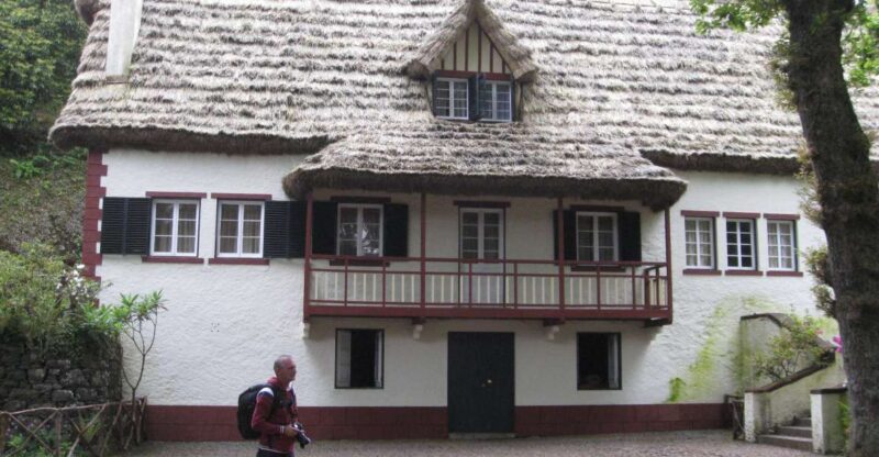 Queimadas Caldeirao Verde Full day hike - Key Points