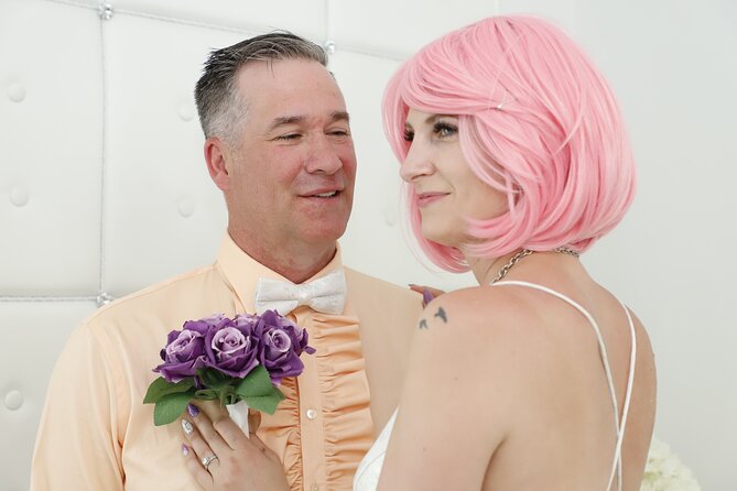 Quickie Las Vegas Wedding at Paradise Wedding Chapel - Additional Service Options and Photo Opportunities