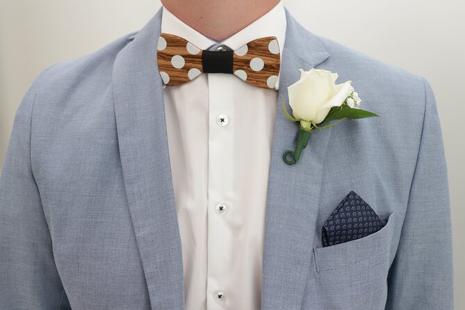 Quickie Las Vegas Wedding at Paradise Wedding Chapel - The Role of the Minister and Staff