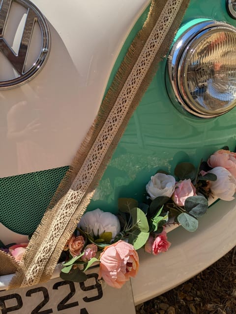 Quirky Theatre Transport - Quirky Theatre Transport: Unique Chauffeured Ride to Chichester Theatre in West Sussex