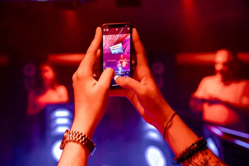 QuizBoxing: Interactive TV show style quiz game experience - The Final Verdict: A Fun, Customizable Quiz Experience in Budapest