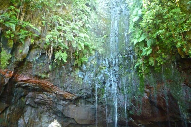 Rabaçal / 25 Fonts - Important Considerations: Crowds and Weather