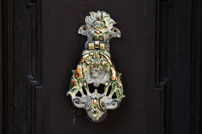 Rabat Mdina and San Anton Gardens Group Tour with St. Paul's Catacombs - Logistics and Group Size