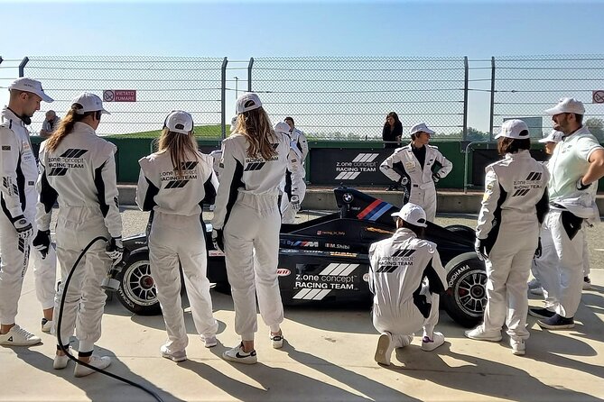 Racing Experience-Formula Racing Course and laps on Ferrari near Milan - Booking, Cancellation, and Weather Policy