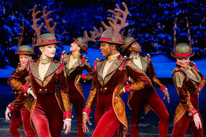 Radio City Christmas Spectacular & St. Patrick's Cathedral - Radio City Music Hall’s Christmas Spectacular: A Festive Show in a Legendary Venue