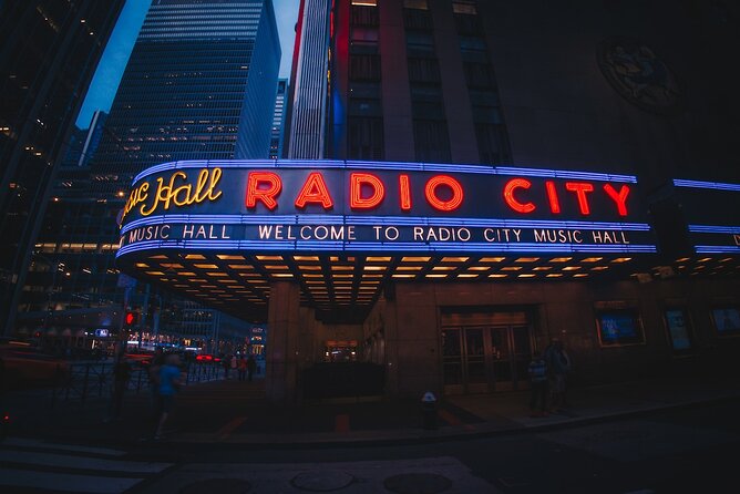Radio City Music Hall Tour Experience - Exploring the Roxy Suite and Other Hidden Gems