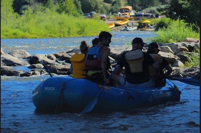 Raft the Beautiful Upper Colorado - What Makes the Class 2 Whitewater Suitable for Beginners