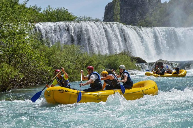 Rafting activity full of adrenaline - The 9-Mile Downstream Course and Scenic Views