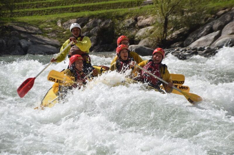 Rafting Classic, with Extreme Waves - Discover the Excitement of Rafting in Trentino-South Tyrol