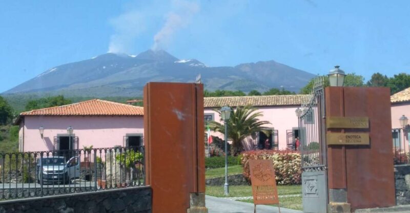 Ragalna: Etna Wine Tasting Experience with Sicilian food - Tasting of 4 Selected Etna Wines