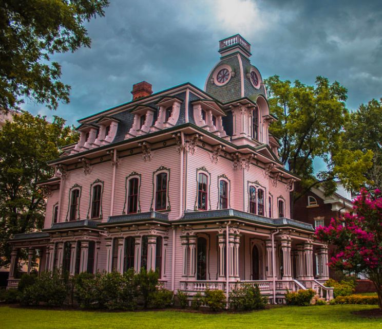 Raleigh Downtown Historian-Guided Walking Tour - Key Points