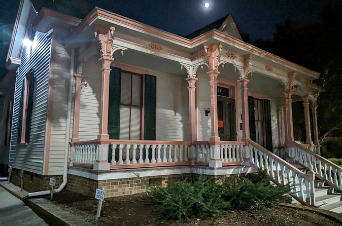 Raleigh Ghost Walk - Notable Stops and Highlights in Downtown Raleigh