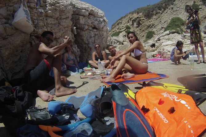 Rando-Palmée Getaway Around an island - Snorkeling Equipment and Snacks for Comfort and Convenience