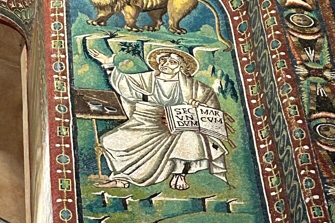 Ravenna: Mosaics and Highlights Guided Tour with Admission Ticket - Exploring the Basilica di San Francesco