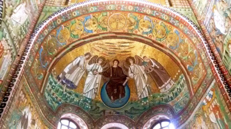 Ravenna: Private Tour with Stunning Byzantine Mosaics - Strolling Through Ravenna’s Main Square: Piazza del Popolo