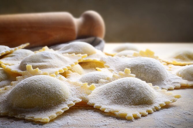 Ravioli & Tagliatelle Cooking Class at a Local's Home in Positano - Key Points