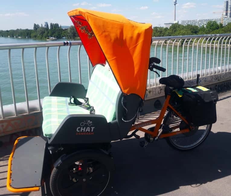 RAXI (Electric Rickshaw) Vienna Tours with two options - Key Points