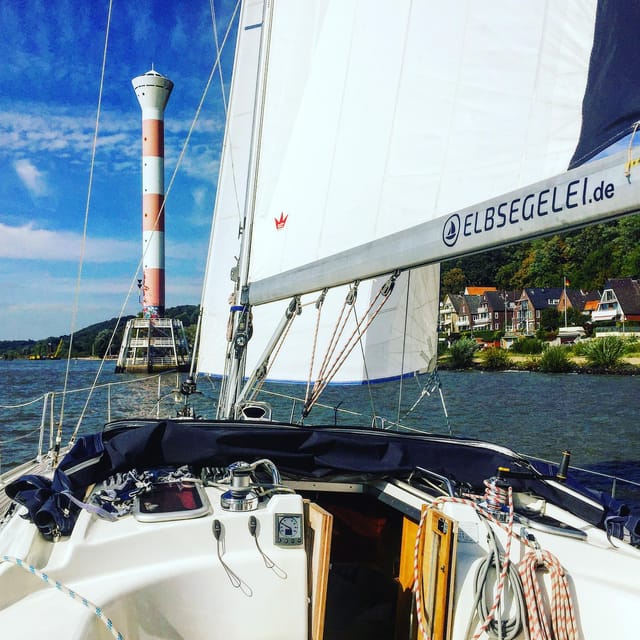 Real sailing trip "to the Gates of Hamburg", from/to Wedel - Logistics, Group Size, and Meeting Details