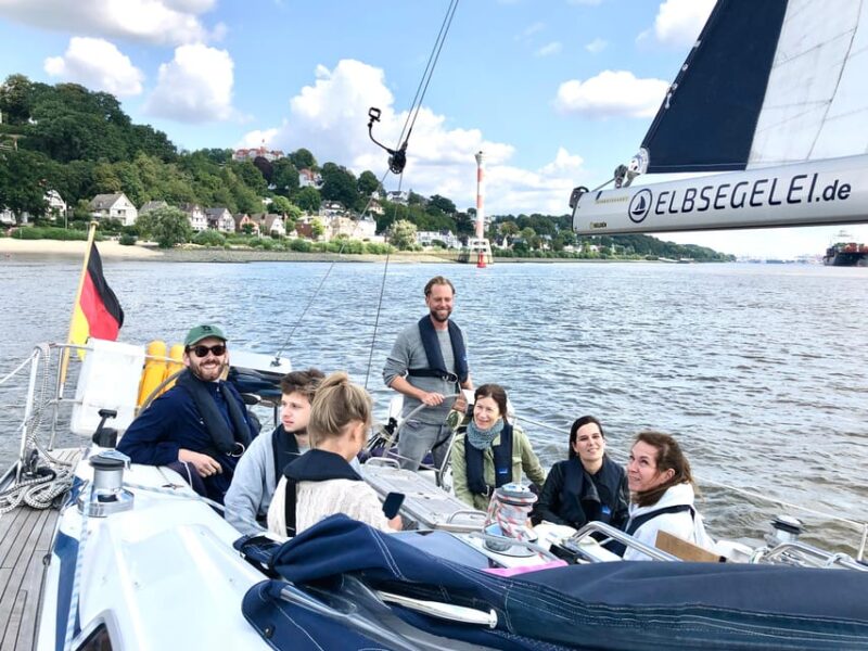 Real sailing trip "to the Gates of Hamburg", from/to Wedel - Physical Requirements and Accessibility