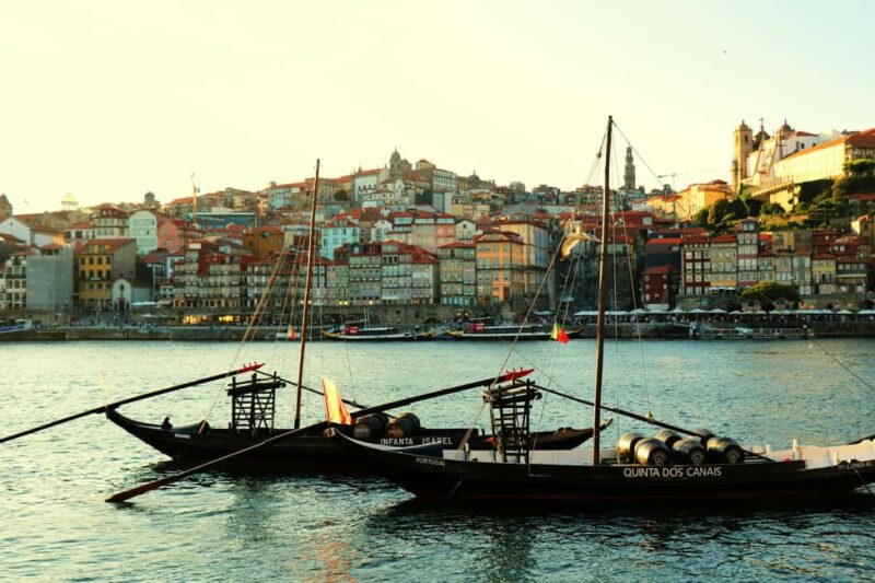 Rebels & Invicta: Portos Liberal City Tour with Local Guide - Explore Porto’s Rebel Roots and Romantic Tales in 3 Hours