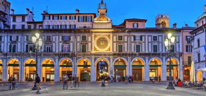 Rebels, Saints, and Patriots: The Women Who Made Brescia - Starting Point at Palazzo della Loggia