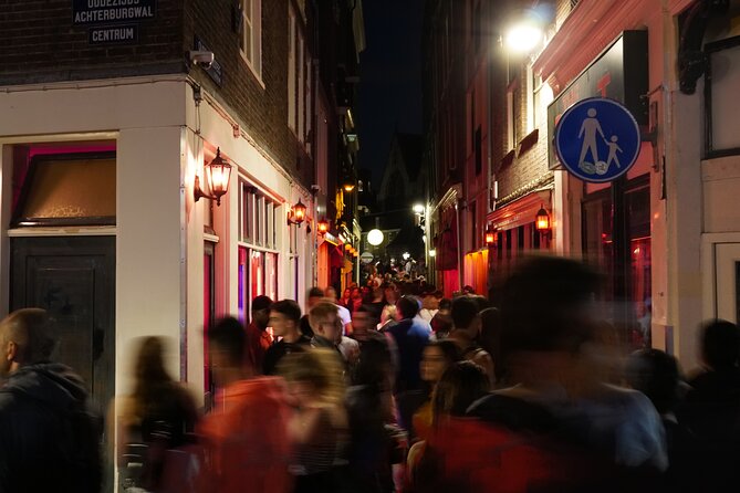 Red Light District of Amsterdam - An insightful Private Tour - Starting at Dam Square: The Tour Begins