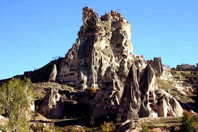Red (North) Tour Cappadocia (small group) with lunch and tickets - Exploring Uchisar Castle’s Highest Viewpoint