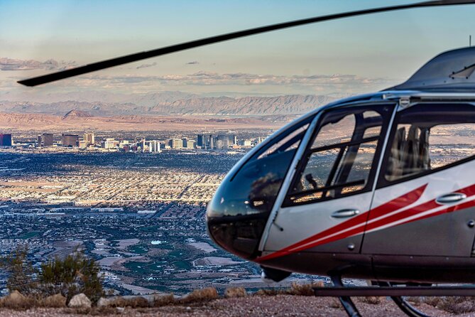 Red Rock Canyon Helicopter Tour with Landing and Champagne Toast - The Helicopter and Seating Capacity