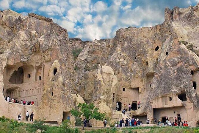 Red Tour ( North of Cappadocia ) - Visiting Ortahisar and Panoramic Views