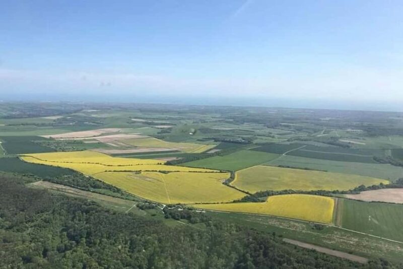 Redhill: 1-Hr Thames & Medway Estuary Helicopter Tour for 3 - Exploring Rochester and the Medway’s Historic Landmarks