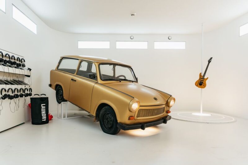 Reeperbahn: Panik City Udo Lindenberg Multimedia Experience - Interactive Art and Tech Experiences for All Ages