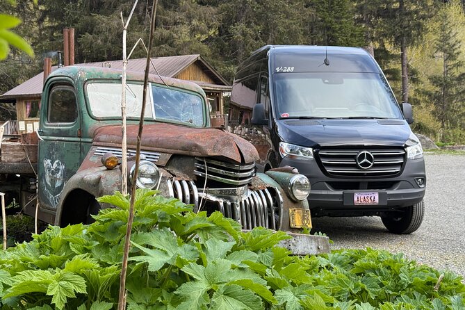 Refined Alaskan Escape: Private, Custom Journey with Local Expert - Glacial Majesty at Portage Glacier