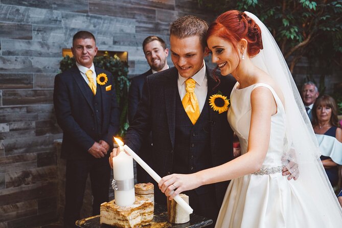 Regal Las Vegas Wedding Package - Elegant Las Vegas Wedding with the Regal Package at Chapel of the Flowers