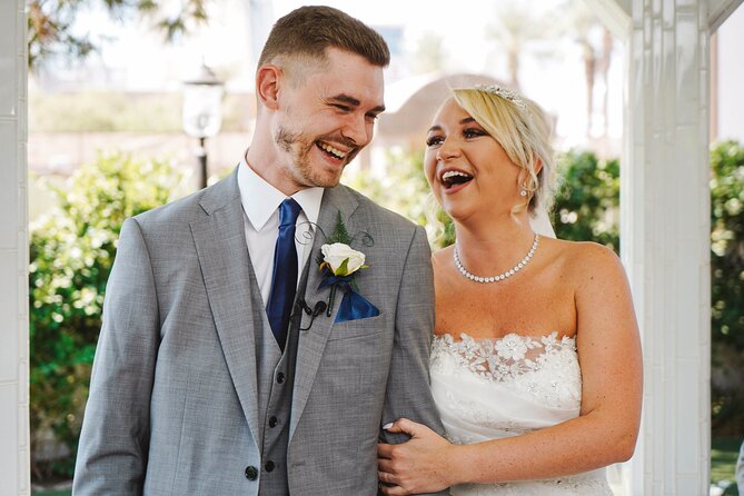 Regal Las Vegas Wedding Package - Photography and Video: Capturing Your Moment