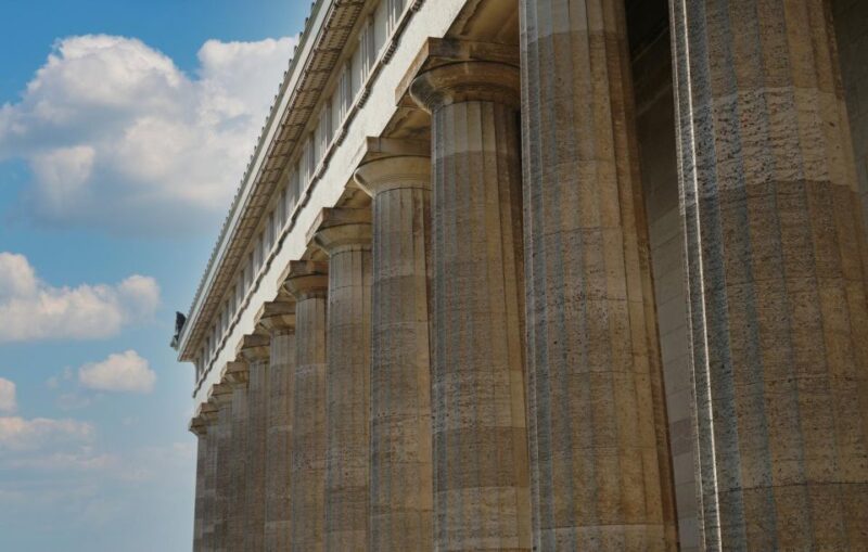 Regensburg: Express Walk with a Local in 60 minutes - Practical Details: Meeting Point, Duration, and Flexibility