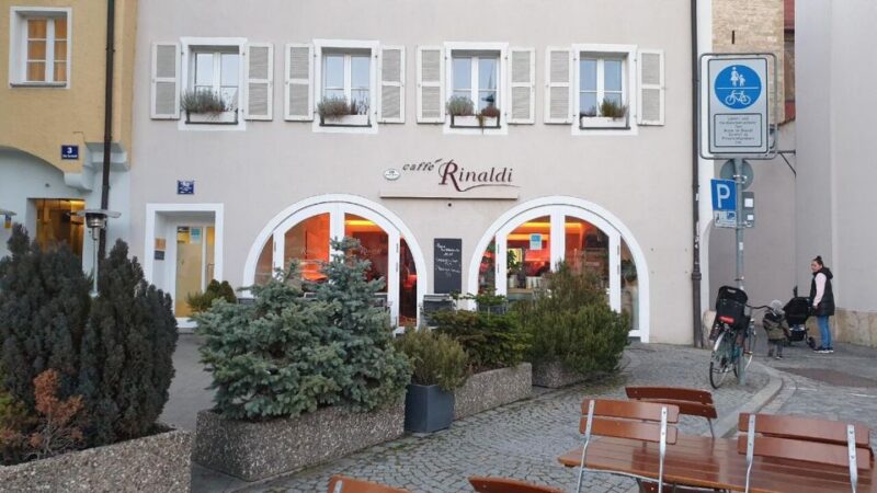 Regensburg: walking tour with italian wines and food tasting - Who Will Enjoy This Tour Most?