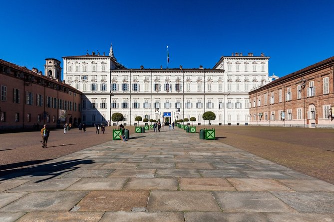 Reggia di Venaria and Stupinigi Hunting Palace - Snacks and Refreshments: A Thoughtful Touch