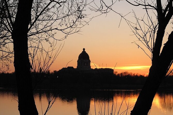 Regina's Wascana Lake Audio Walking Tour - Discover Regina’s Historic Landmarks at Wascana Place